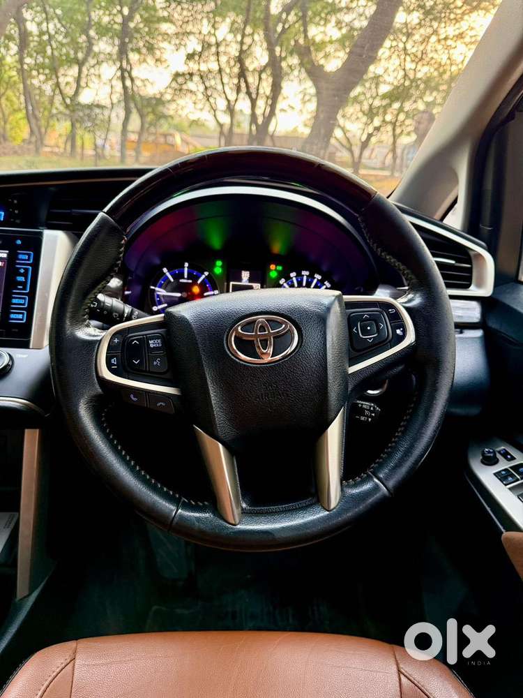 Toyota Innova Crysta 2.8 Zx Automatic 7 Str, 2018, Diesel