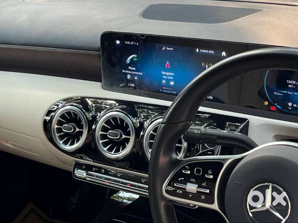 Mercedes-benz A-class Limousine 200, 2023, Petrol