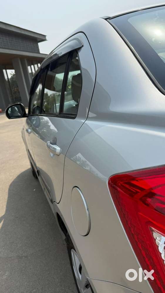 Maruti Suzuki Dzire Vxi 2012