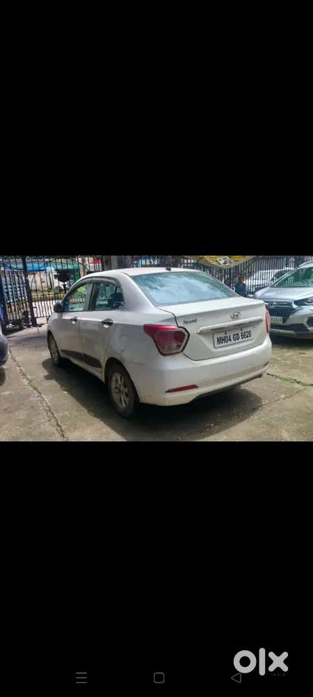 Hyundai Xcent 2016 Petrol 75000 Km Driven
