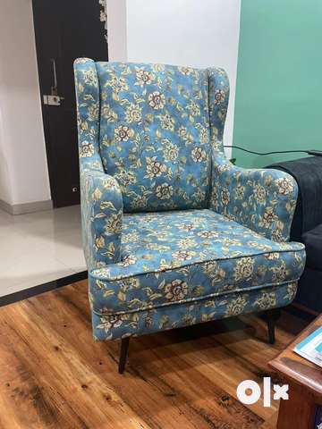 Wing chair deals olx