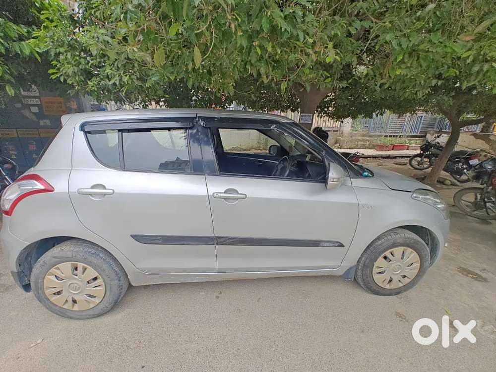 Maruti Suzuki Swift Vxi 2013 Petrol