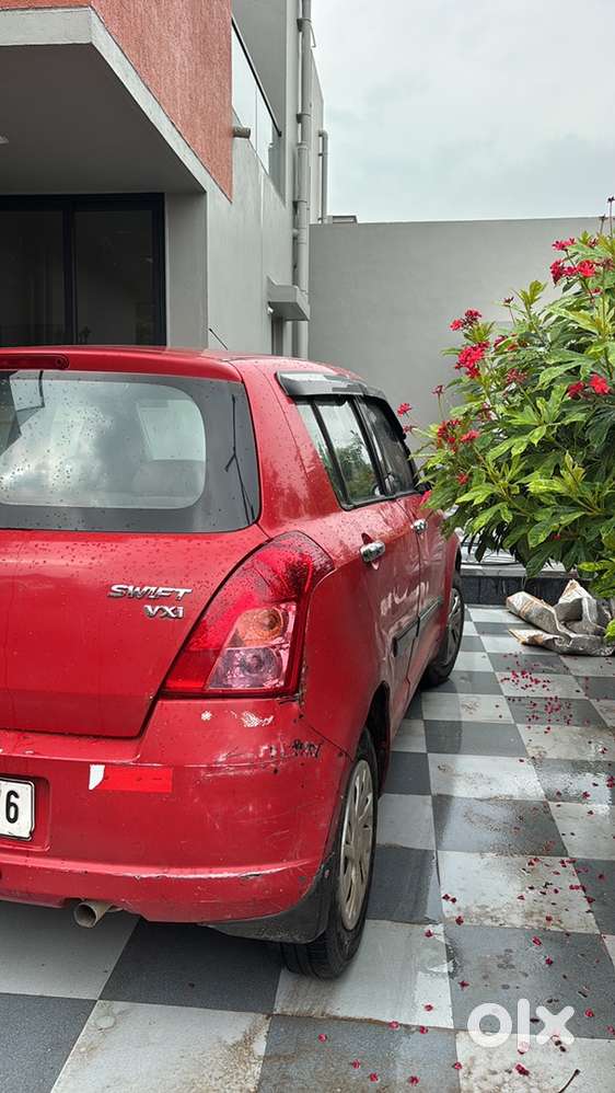 Maruti Suzuki Swift 2006 Petrol+cng