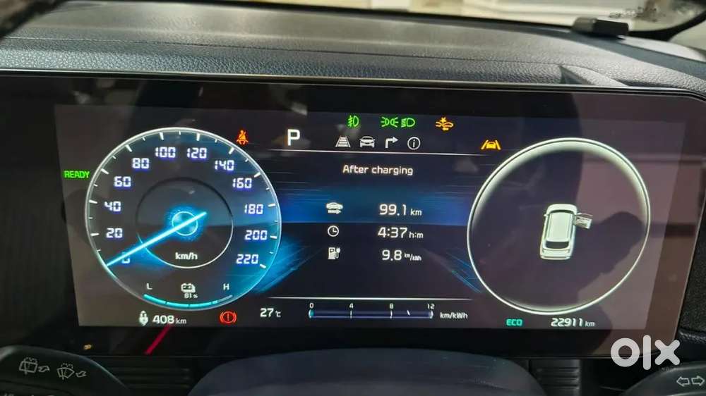 Kia Carens Clavis Electric 2025 HTX Plus Top end model