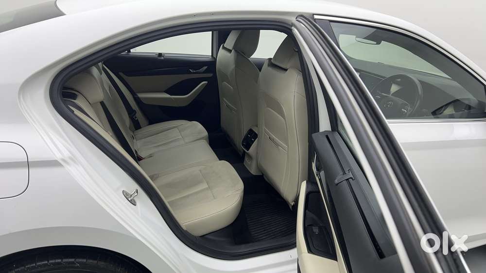 Skoda Octavia 2.0 L K Tsi At, 2021, Petrol