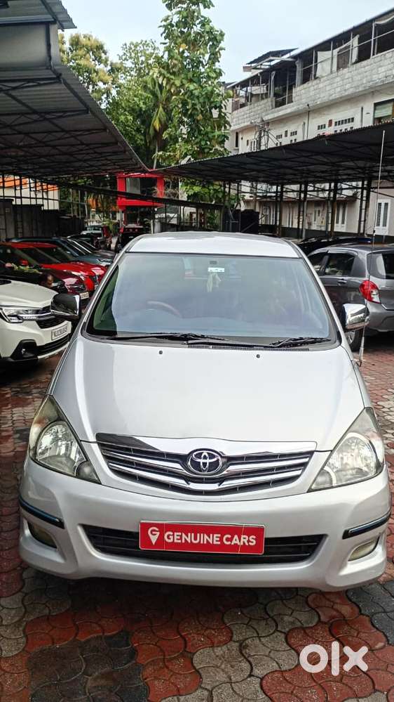 Toyota Innova 2.5 V 7 Str, 2011, Diesel