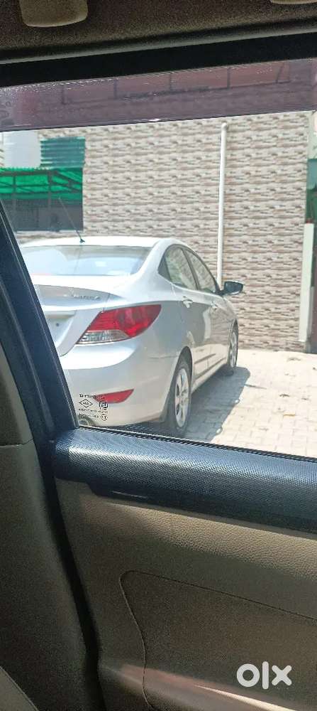 Hyundai Verna 2011 Petrol Well Maintained