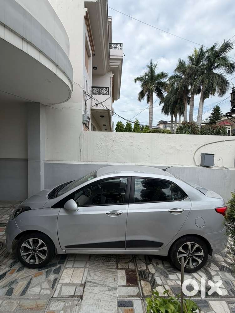 Hyundai Xcent Top Model Petrol 2014 Mint Condition
