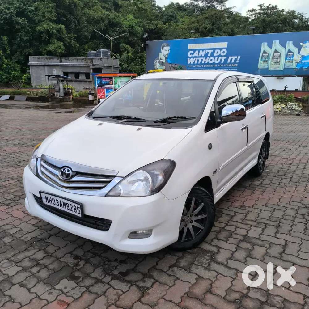 टोयोटा इनोव्हा