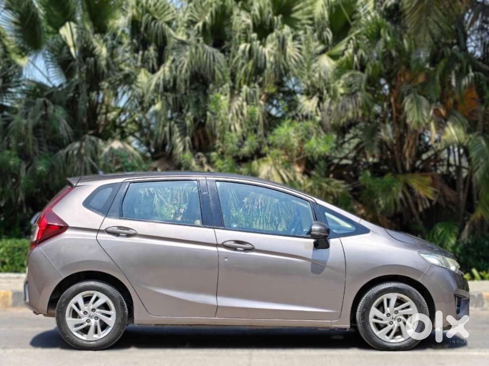 Honda Jazz V Cvt, 2015, Petrol