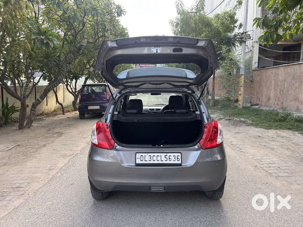 Maruti Suzuki Swift Lxi Optional-o, 2017, Petrol
