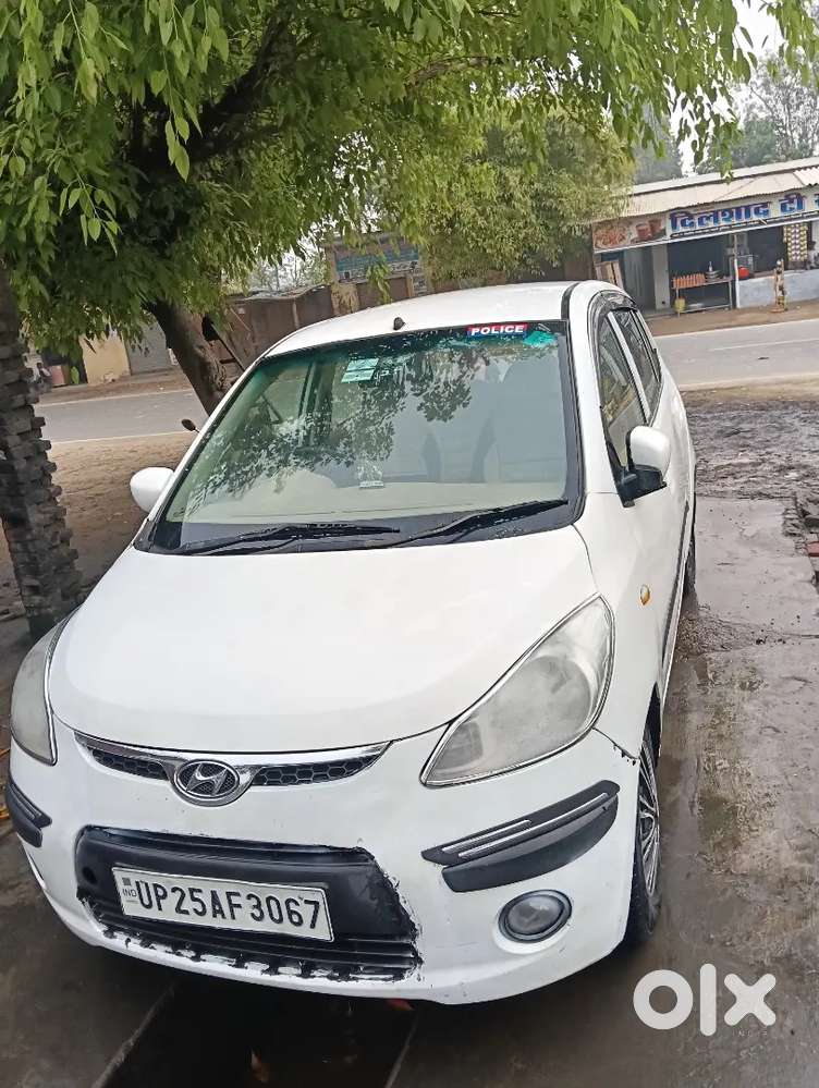 न्यू टायर न्यू बैटरी एलईडी है Ac चालू 2030  गुड कंडीशन कोई कमी नहीं