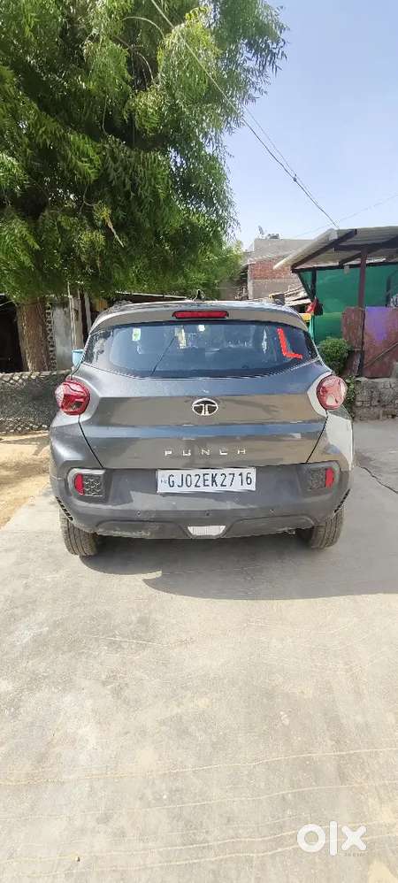 Tata Punch 2025 Petrol 3600 Km Driven Full Insurans No Demej