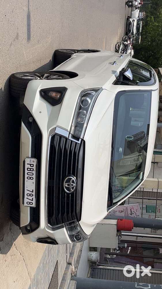 Toyota Innova Crysta [ ] 2.4 Gx At 7 Str, 2021, Diesel
