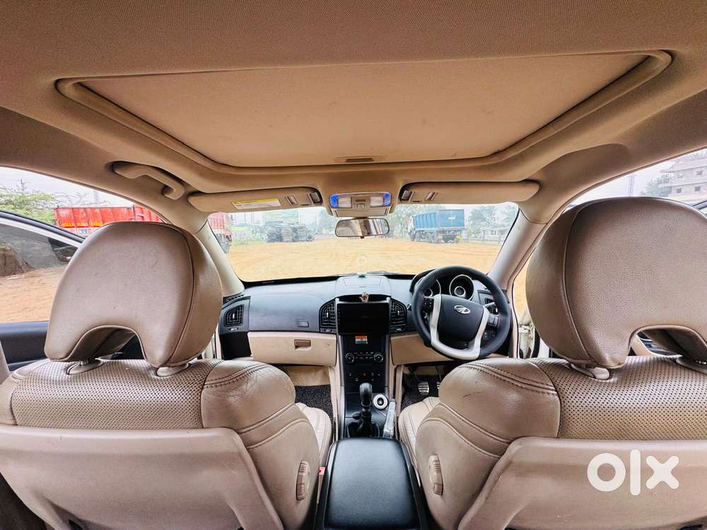 Mahindra Xuv500 2.2 W10 Sportz Edition Mt, 2017, Diesel