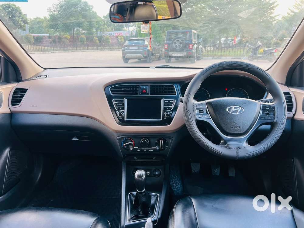 Hyundai Elite I20 Sportz (o) 1.2, 2020, Petrol