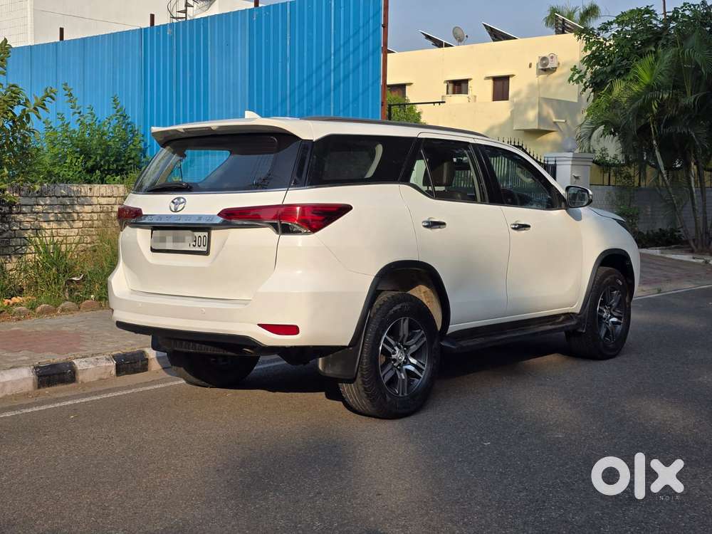 Toyota Fortuner 4x2 At 2.8 Diesel, 2016, Diesel
