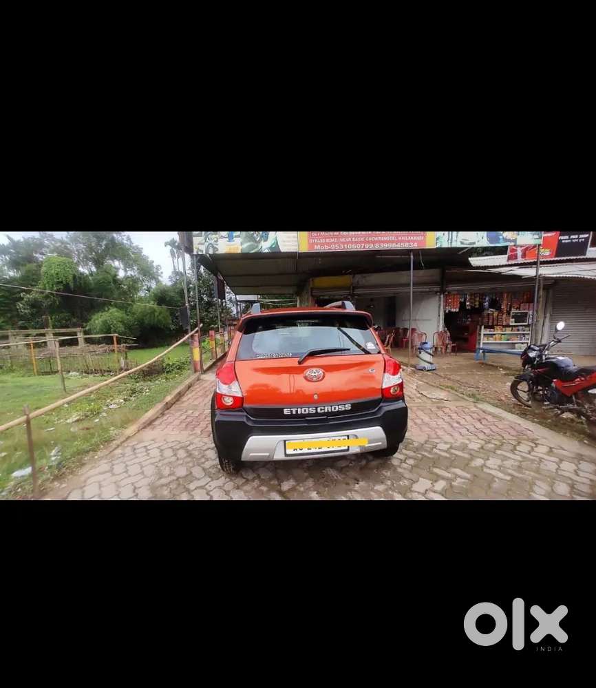 Toyota Etios Cross 1.2 Petrol 2016