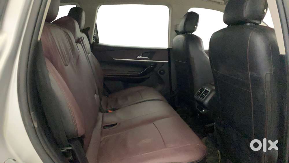 Mahindra Xuv700 2.2 Ax 7 Diesel Mt Str, 2023, Diesel