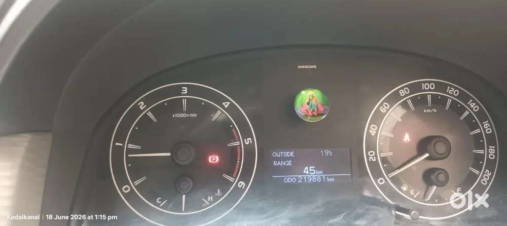 Toyota Innova Crysta 2.4 G Bs4 2017
Diesel