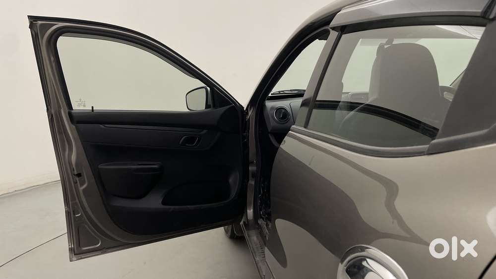 Renault Kwid 1.0 Rxt Amt, 2017, Petrol