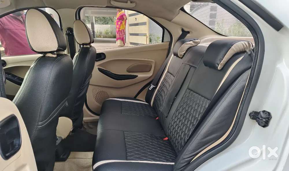 Ford Aspire Blu 2017