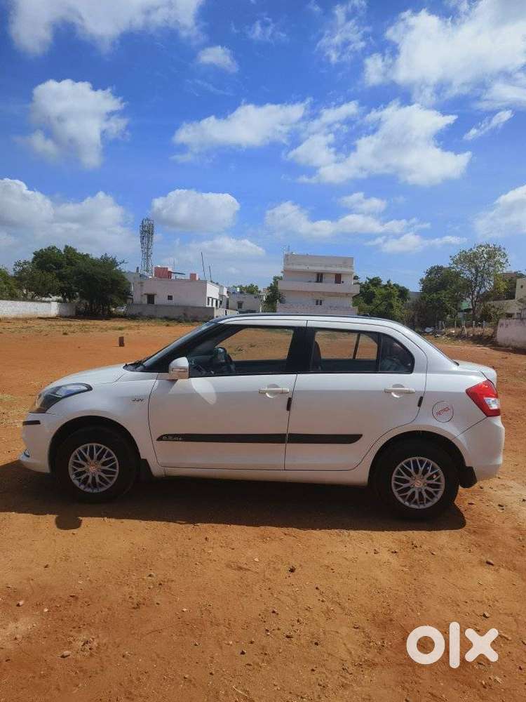 Maruti Suzuki Swift Dzire Amt Vxi, 2017, Petrol