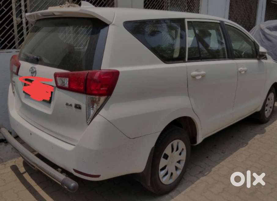 Toyota Innova Crysta 2.7 Gx Mt 8s, 2020, Diesel
