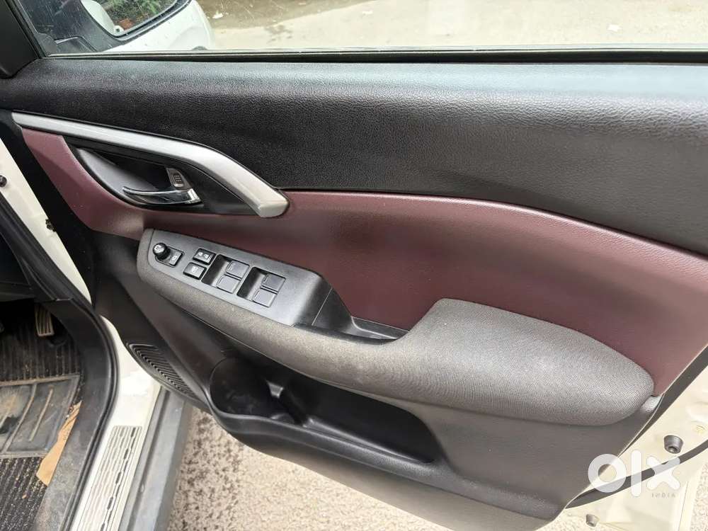 Maruti Suzuki Vitara 2024 Hybrid Smart