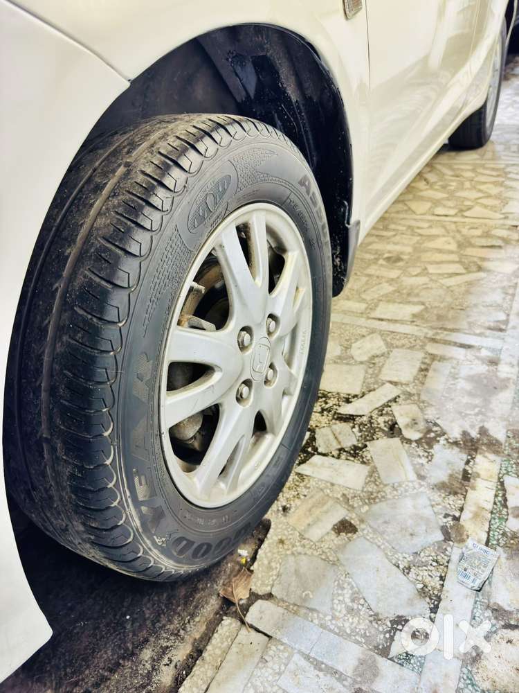 Honda Brio V Mt, 2013, Petrol