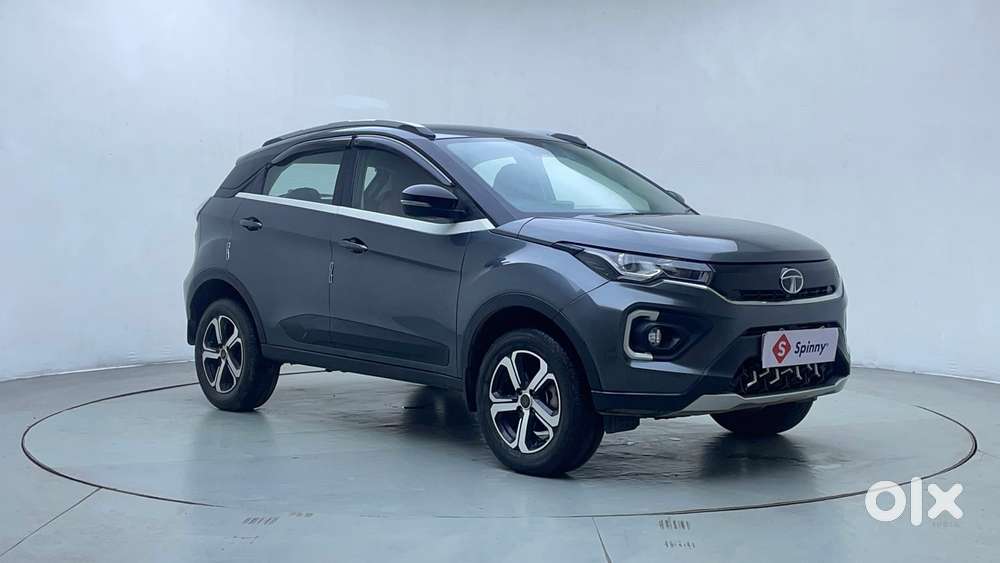 Tata Nexon 1.2 Revotron Xza Plus, 2023, Petrol