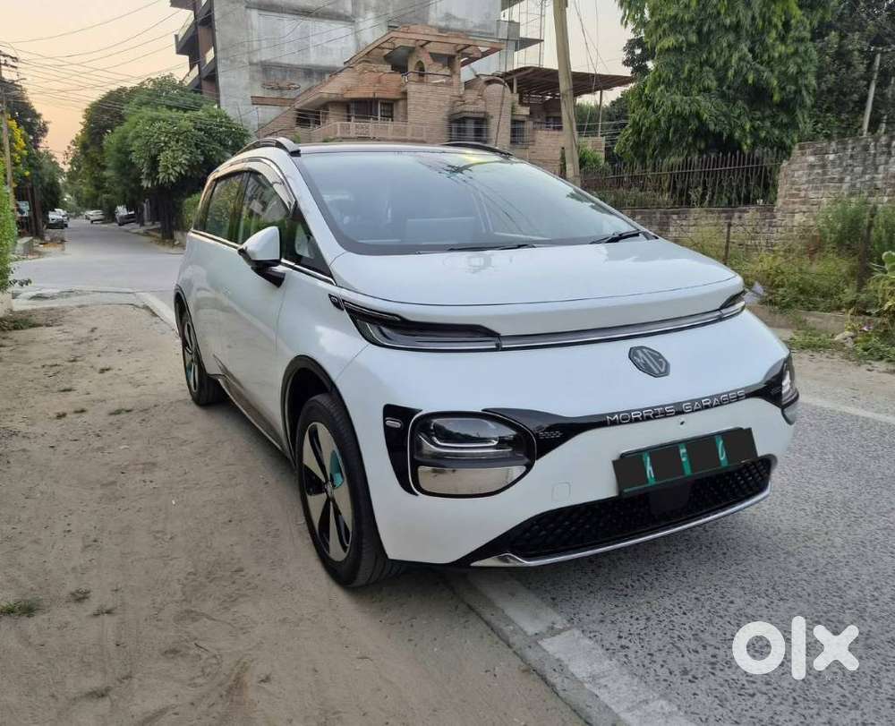 Mg Windsor Ev Essence, 2025, Electric