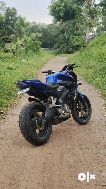 Bajaj fashionable Pulsar 200 NS
