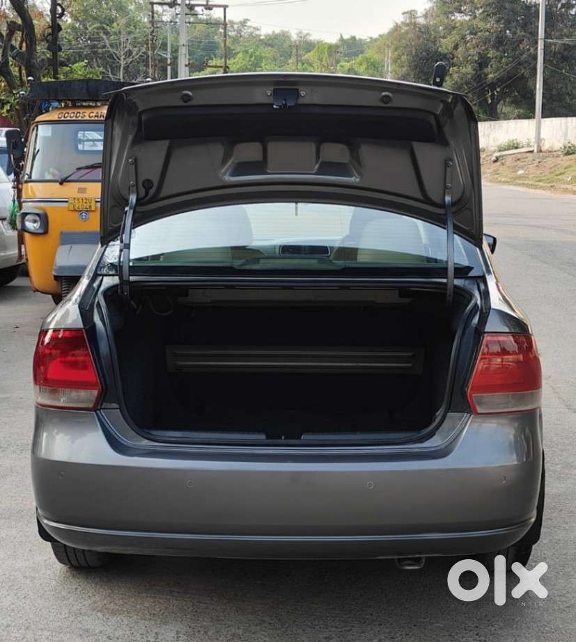 Volkswagen Vento 2010-2013 Diesel Highline, 2013, Diesel