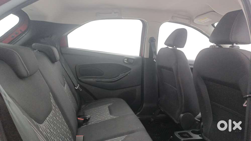 Ford Figo 2012-2015 Petrol Titanium, 2020, Petrol