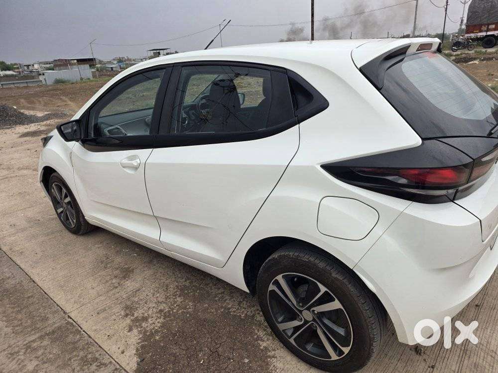 Tata Altroz Xz, 2020, Petrol