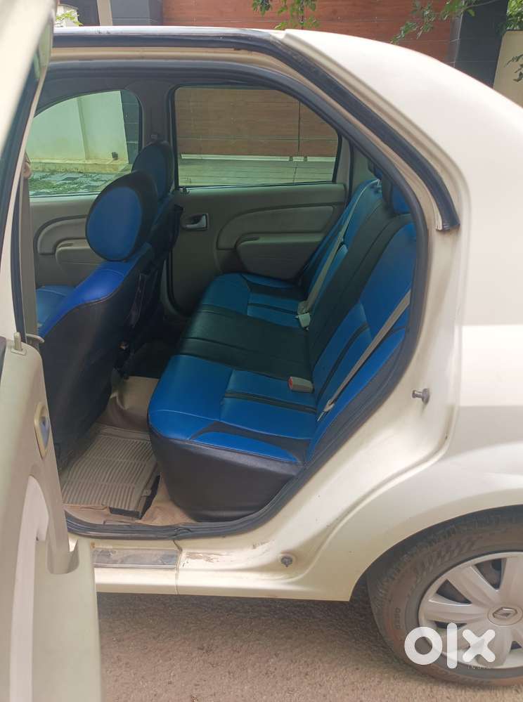 Mahindra Renault Logan, 2011, Diesel