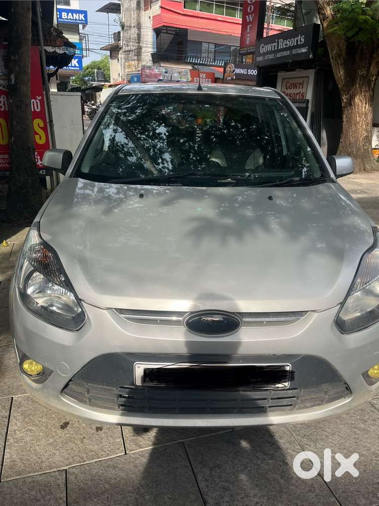 Ford Figo Petrol Manual 2012