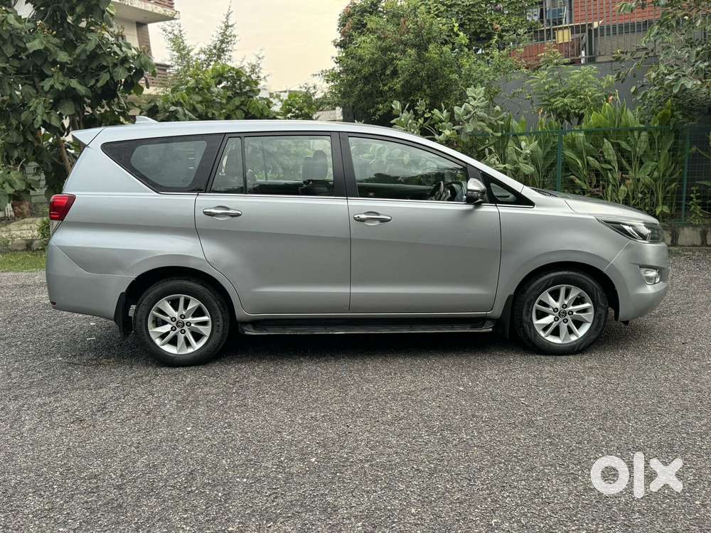 Toyota Innova Crysta 2.4 V 8 Str, 2019, Diesel