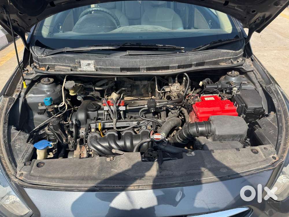 Hyundai Verna Fluidic 1.6 Vtvt Sx Automatic, 2012, Cng & Hybrids