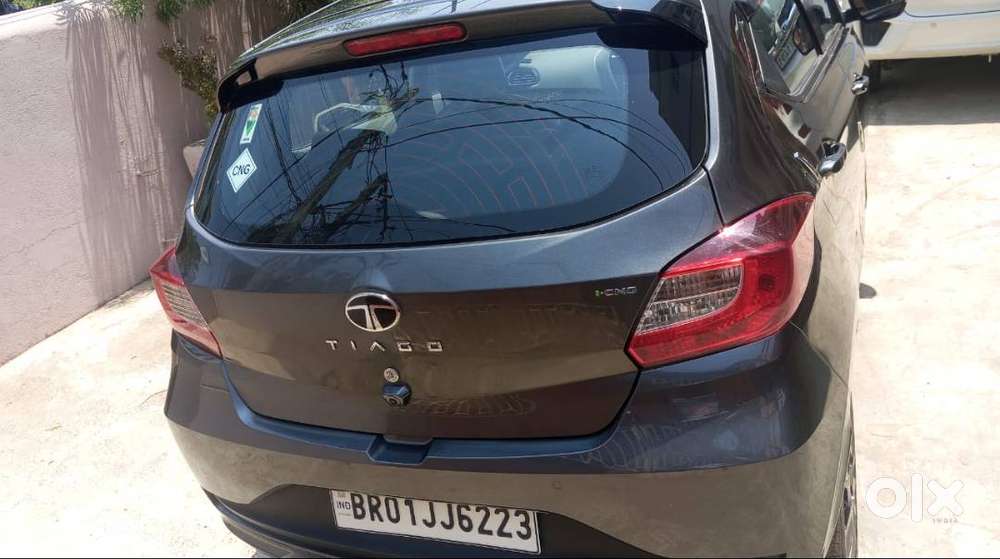2025 Tata Tiago Xt Dual Cng Only 11200 Km