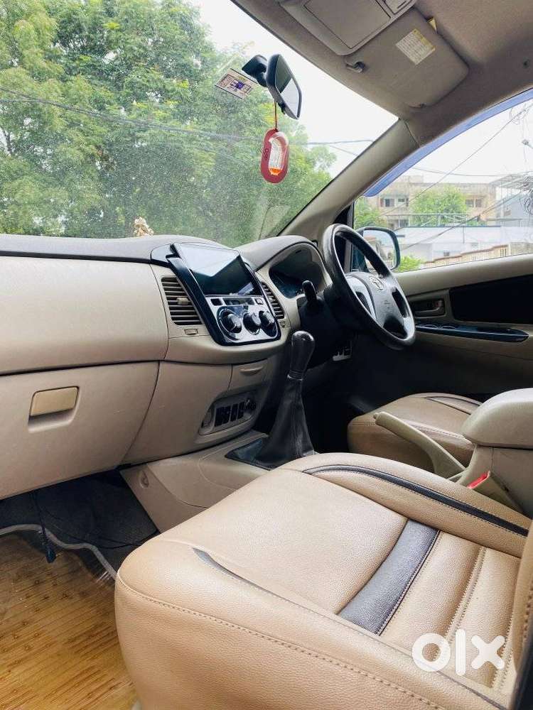 Toyota Innova 2.5 G (diesel) 7 Seater, 2014, Diesel