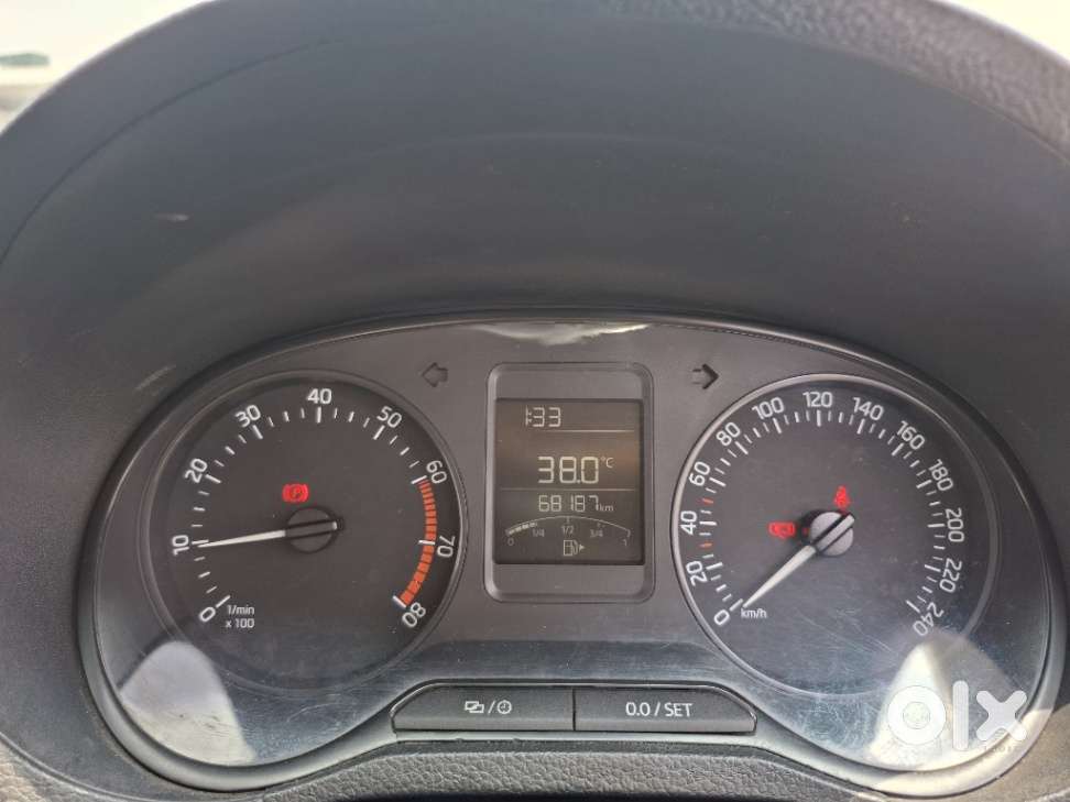 Skoda Rapid 1.0 Tsi Active, 2021, Petrol