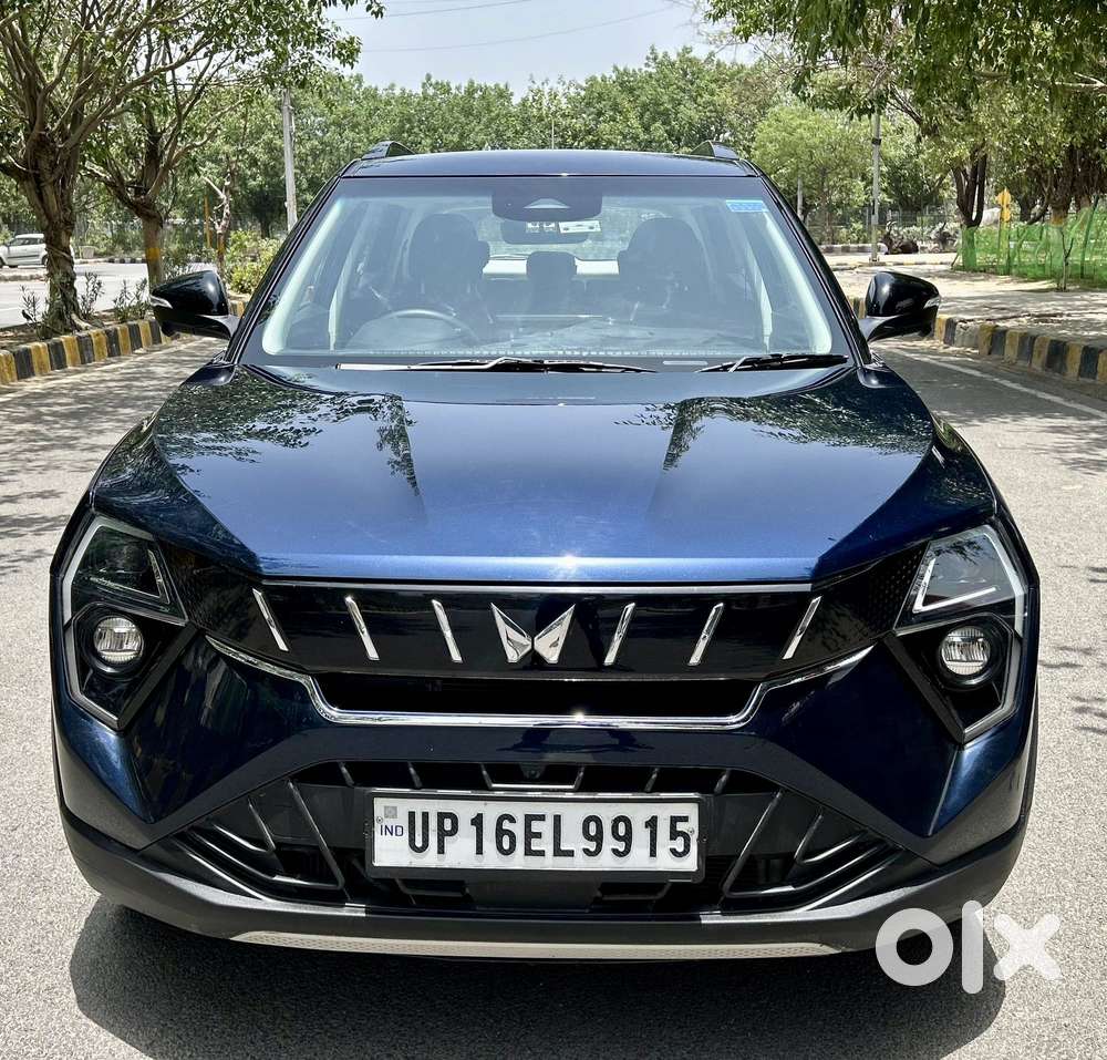 Mahindra Xuv 3xo Ax5 Pm Mt, 2024, Petrol