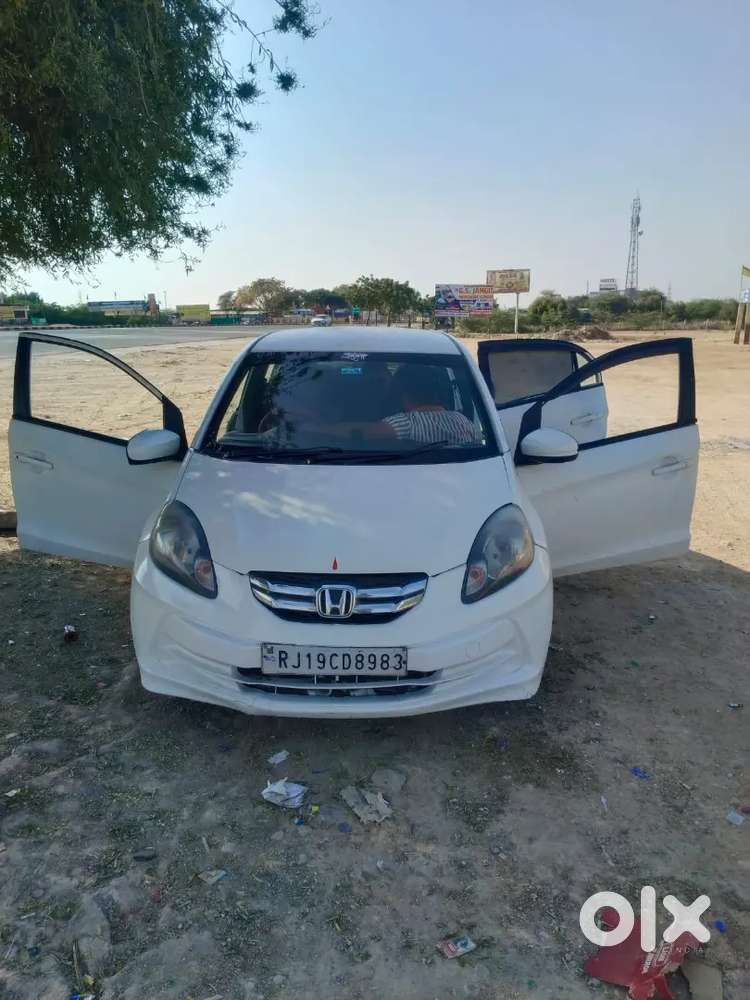 Honda Amaze 2016 Diesel 300000 Km Driven