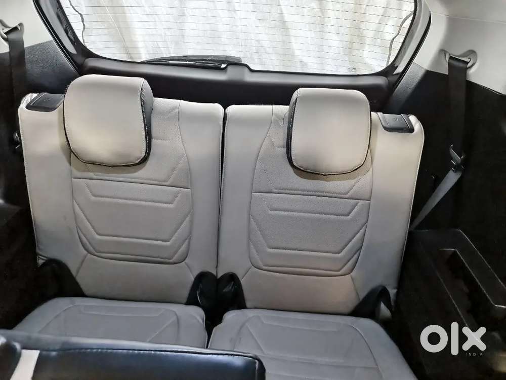 Kia Carens Prestige Plus 2023