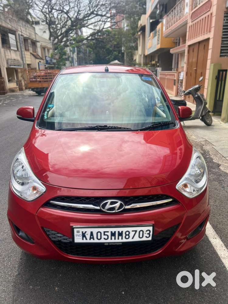 Hyundai I10 Sportz At, 2013, Petrol