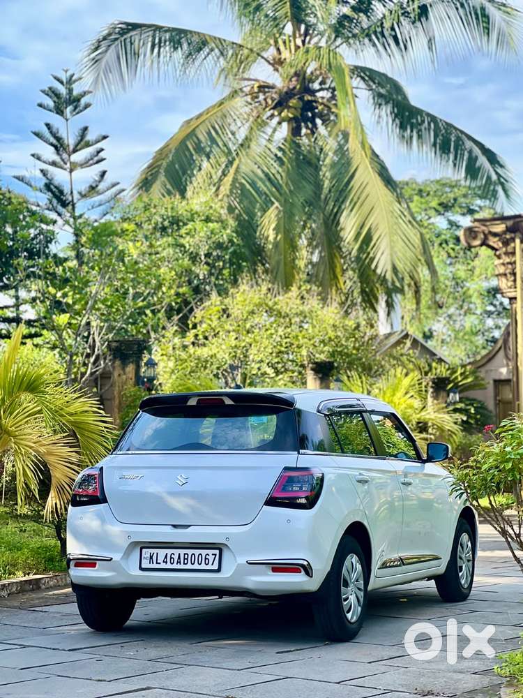 Maruti Suzuki Swift Vxi Ags, 2025, Petrol