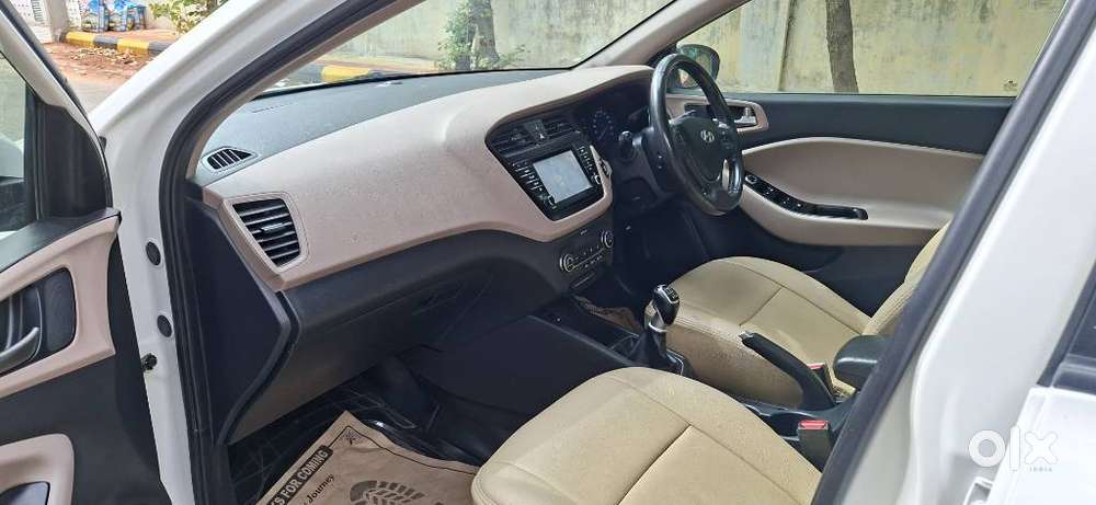 Hyundai I20 Diesel Asta Dual Tone, 2017, Diesel