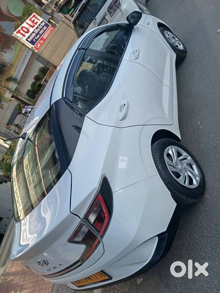 Hyundai Aura 1.2 S Cng, 2022, Cng & Hybrids
